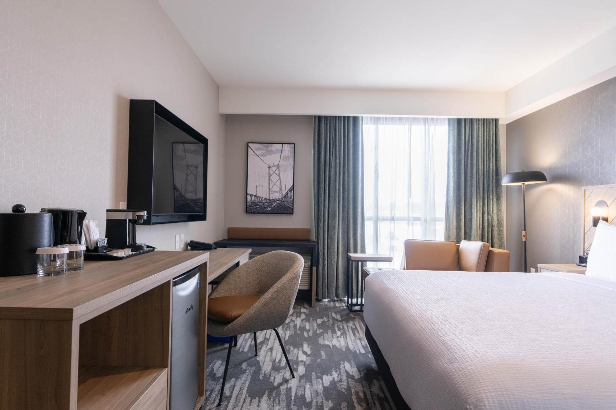 Sandman Signature Winnipeg Airport Hotel & Suites Экстерьер фото